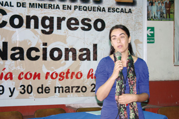  Dra. Paola Flores.