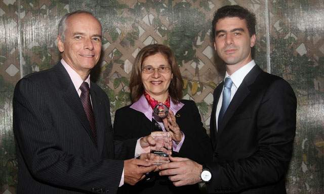 La Asociación Sodexo en Moquegua recibió el premio al primer lugar en cuanto a la responsabilidad social en el marco del evento Expomina.