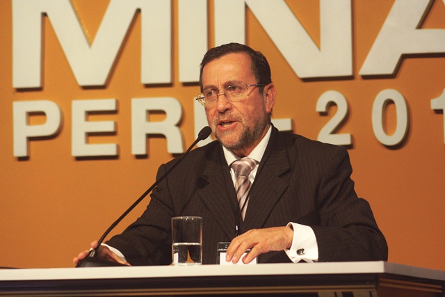 Miguel Cardozo,  Presidente de Alturas Minerals.