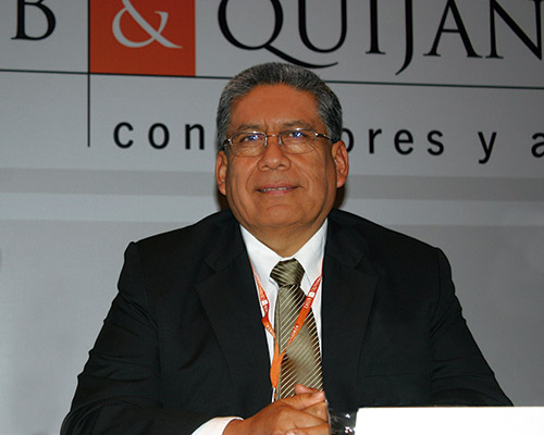 César Butrón, presidente del COES