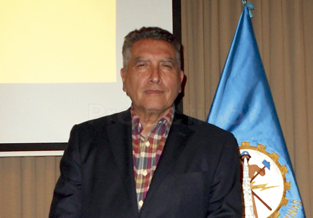 Dr. Edmundo Tulcanaza, Chairman del Committee for Mineral Reserves International Reporting Standards (CRIRSCO)