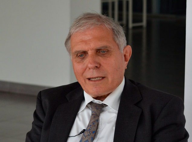 FRANCOIS MÜNGER, Jefe de la División de Iniciativas Hídricas -  Embajada de SuizaCooperación Suiza COSUDE