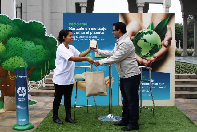 Movistar Participa de “Recíclame” en la Expo Maratón Lima 42K