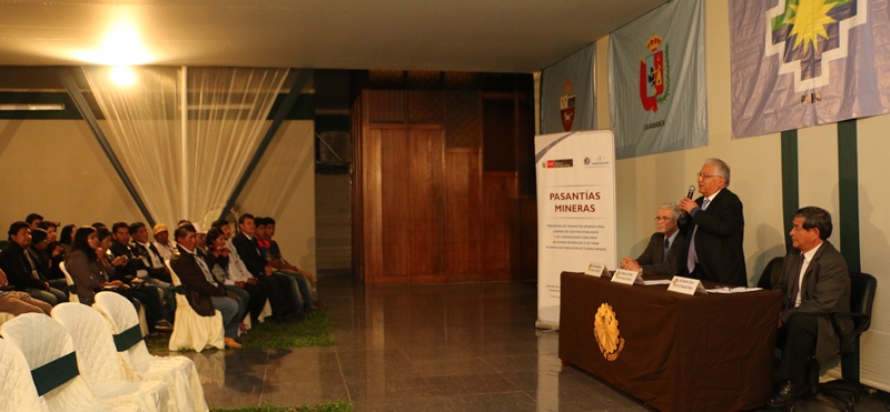 Líderes regionales de Apurímac Cajamarca Puno, Junín y Ayacucho en XXII Pasantía Minera