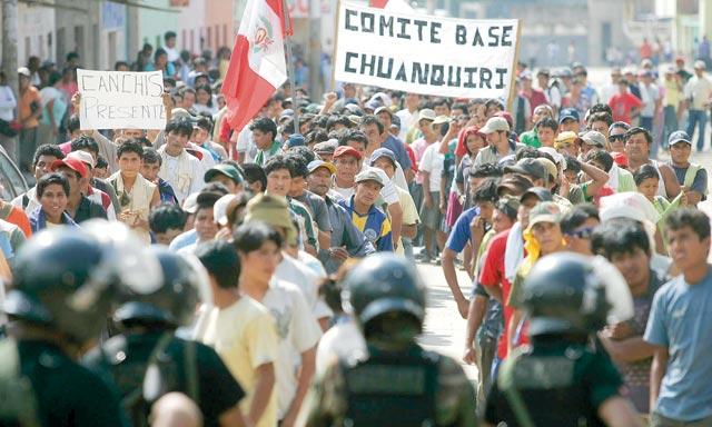 RIESGO. Como ocurrió a inicios de setiembre pasado, gremios podrían retomar protestas por incumplimiento de compromiso. (La República)