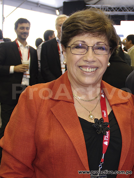 Eva Arias, Presidente de la SNMPE.