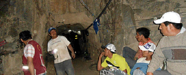 Tres mineros mueren en derrumbe de una mina en Piura