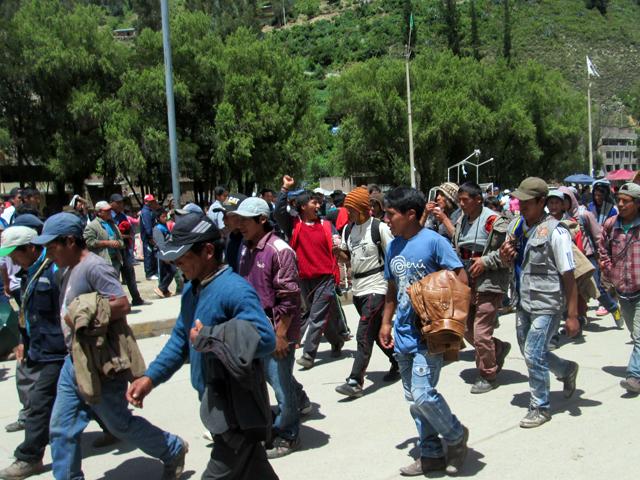 En el desarrollo de la medida de fuerza, bloquearon carreteras y dieron un plazo para que la Empresa Minera "Virgen de Cocharcas" retire sus instalaciones de la localidad de Piscobamba Baja. (Foto: RPP)