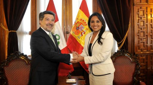 El parlamentario español Javier Barrero visitó ayer el Congreso peruano. El parlamentario español Javier Barrero visitó ayer el Congreso peruano.