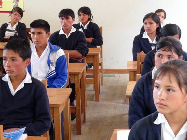 Los 17 escolares que viven en albergue de Arequipa acudirán desde este miércoles a institución educativa de inicial y primaria en la Ciudad Blanca. (Créditos: RPP/Antonio Torres/Referencial)