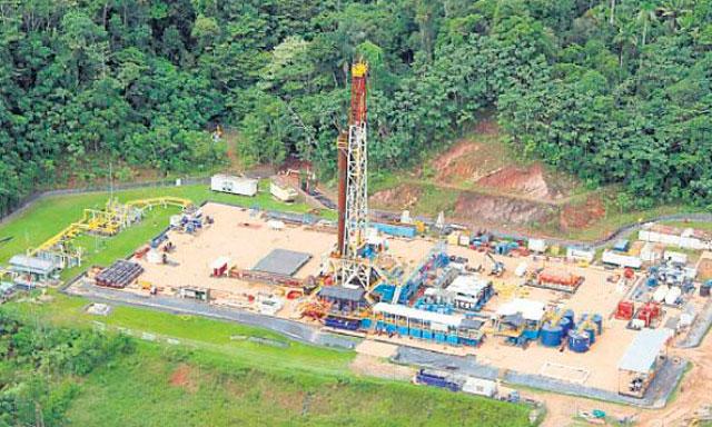 Ministerio de Energía y Minas excluiría a Petroperú de licitación del lote 192. (Foto: EFE)