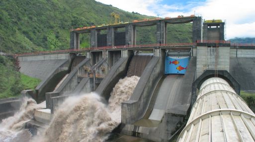 hidroeléctrica río