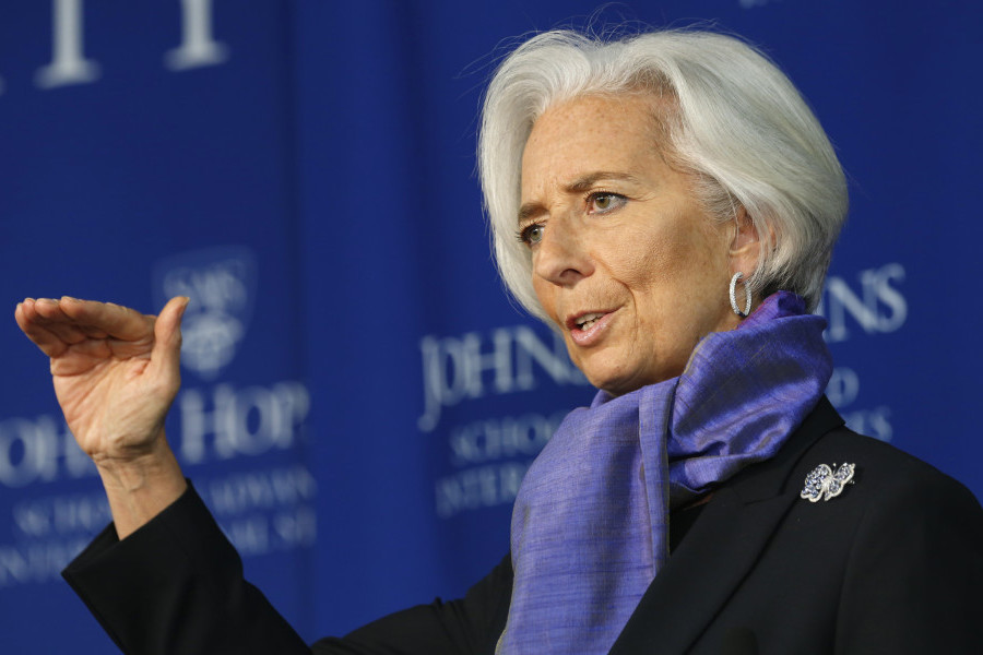 International Monetary Fund Managing Director Christine Lagarde gestures as she speaks about the global economy at the Johns Hopkins School of Advanced International Studies in Washington April 2, 2014. The European Central Bank should ease monetary policy to combat the risk of "low-flation" that could crimp euro zone output and consumer spending, the head of the International Monetary Fund said on Wednesday. REUTERS/Kevin Lamarque  (UNITED STATES - Tags: POLITICS BUSINESS EDUCATION) - RTR3JO26