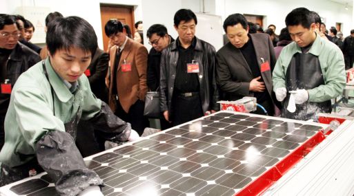 China promete un mayor apoyo a la industria de energía solar
