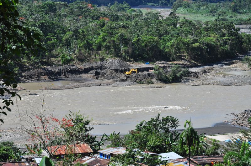 Sunass:La tala y la minería ilegal ponen en riesgo servicio de agua en Ucayali