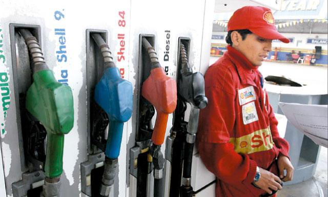 Grifos de doce regiones recibirán 60% menos de combustible para vender