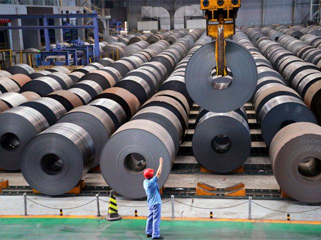 Demanda de acero de China cae por primera vez en 14 años