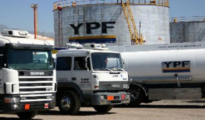 Huelga de petroleros argentinos en Mendoza provoca falta de combustibles de YPF