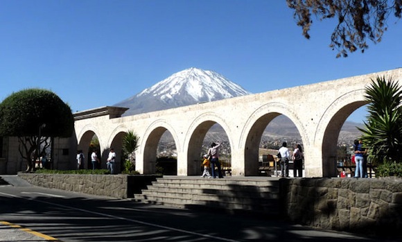 Pronunciamiento de Arequipa como capital de las convenciones