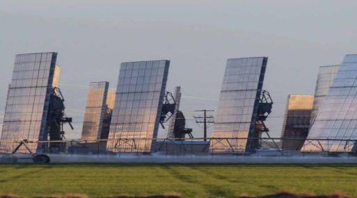 Japonesa Sojitz invierte en plantas de energía solar de T-Solar en Perú
