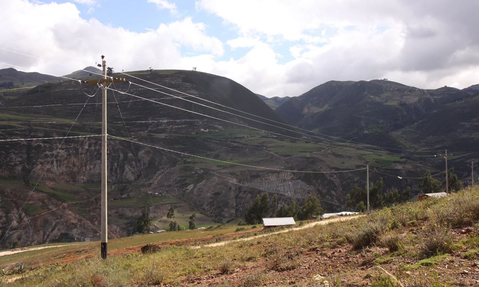 MEM: Más de 1,300 localidades cajamarquinas ya cuentan con luz