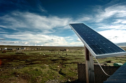 Perú es el quinto país más atractivo para inversión en energías renovables según Comex