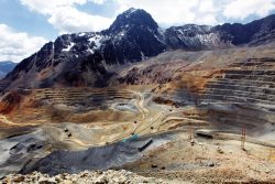 Fundición de cobre de chilena Codelco podría sufrir paralización