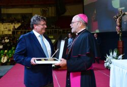 UNACEM recibe reconocimiento de la Diócesis del Callao por su apoyo en la construcción y rehabilitación de obras de infraestructura