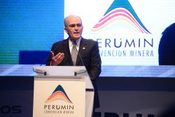 Roque Benavides: “PERUMIN demuestra la labor descentralizadora de la industria minera”