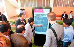 #PERUMIN33 Yanacocha expone innovaciones de sus procesos en zona exclusiva de pósteres