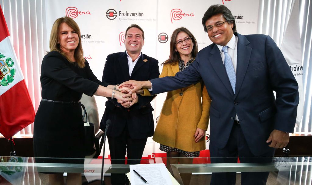 Ministra Aljovín: «Nueva Línea de Transmisión en la región Ucayali beneficiará a más de 86 mil peruanos»