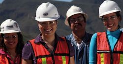 Mineros: La luz al final del túnel