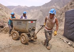 Mineros en contra de cambios en la DREM
