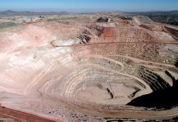 BHP acuerda venta de proyecto Cerro Colorado