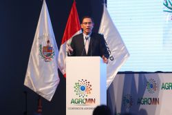 Martín Vizcarra: La minería y agricultura pueden coexistir e impulsar el progreso del país