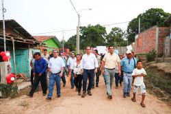 Servicio de energía eléctrica llega por primera vez a más de 4700 pobladores de Ucayali