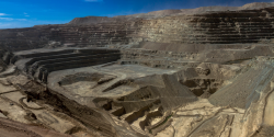 Antofagasta espera lograr acuerdo con BHP sobre agua para mina Zaldívar