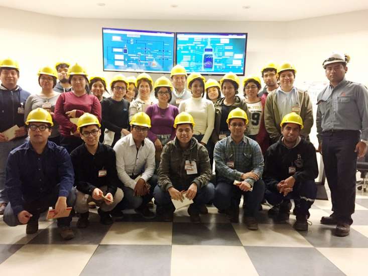 Alumnos de la Universidad Nacional de Ingeniería conocieron la labor de la Refinería Conchán