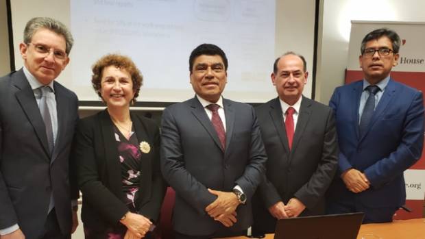 Presidente de PeruPetro se reúne con empresarios del sector hidrocarburos del Reino Unido