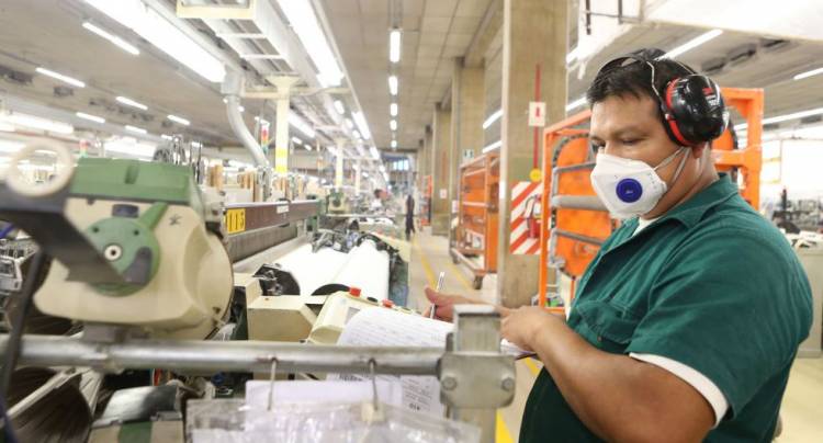 Gobierno evalúa ampliar periodo de gracia de Reactiva Perú