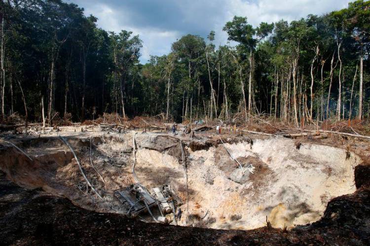 Venezuela: Posibles consecuencias tras permitir la minería en seis ríos de la Amazonía