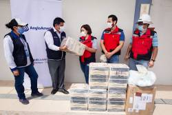 Anglo American entrega implementos de protección para población y personal de primera línea contra el Covid-19