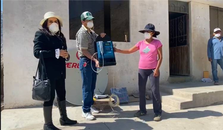 Proyecto Minero Tía María dona segundo equipo satelital al Centro Poblado de Quelgua, en Cocachacra