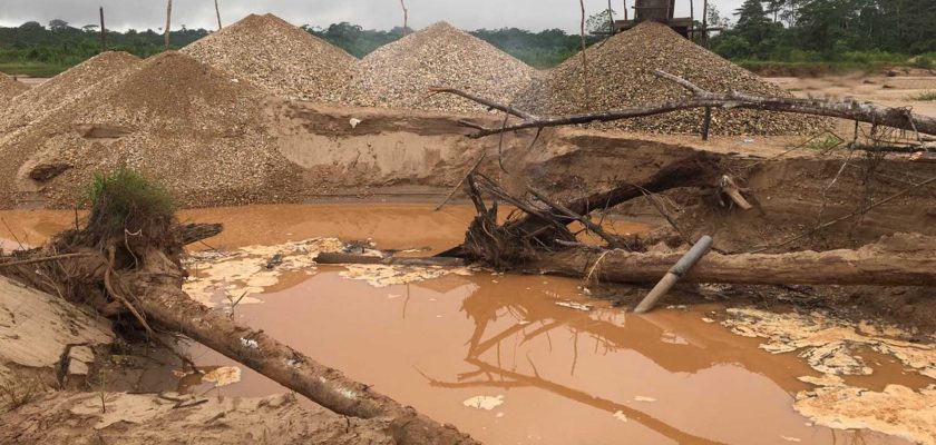 Puno: Minería ilegal pone en riesgo el río Tambopata