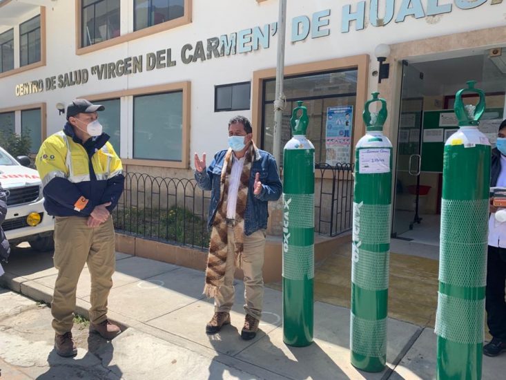Gold Fields dona balones de oxígeno a centros de salud de Hualgayoc