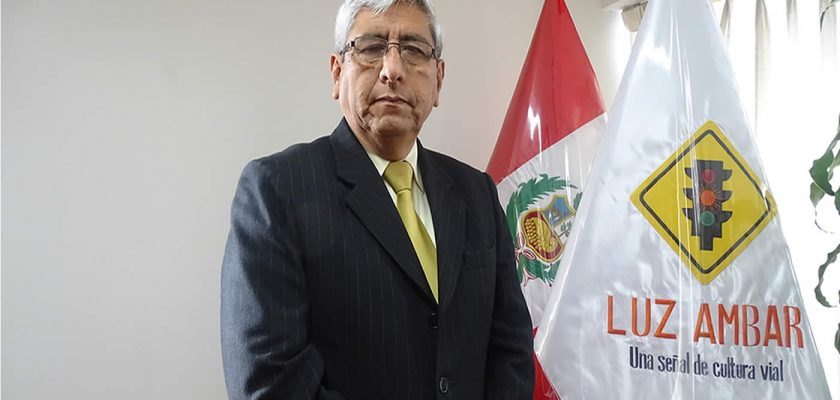 Luis Quispe Candia (Luz Ambar)