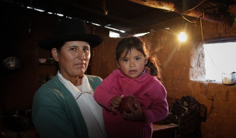 Minem: 27 proyectos de electrificación rural son licitados durante el mes de setiembre