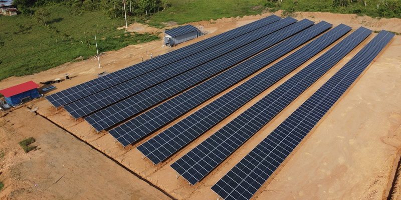 Corporación Fonafe - Electro Ucayali inaugura la primera central de energía solar de la Amazonía (2)