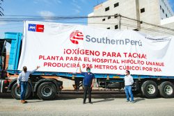 Southern Perú entrega planta de oxígeno que producirá 936 metros cúbicos de oxígeno por día en el Hospital Regional Hipólito Unanue