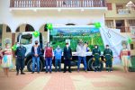 Antamina entrega camión compactador de residuos a la Municipalidad de Huari